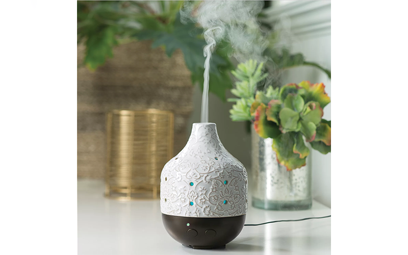 ماساژی مطبوع با عطر روغن ماساژ