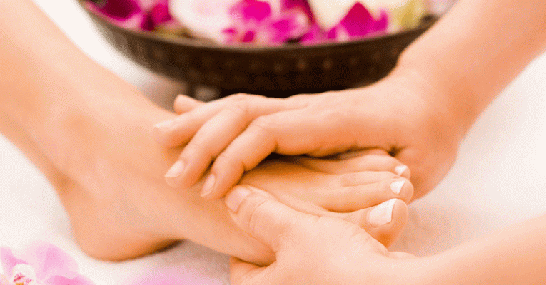 آشنایی با ماساژ رفلکسولوژی و فواید آن