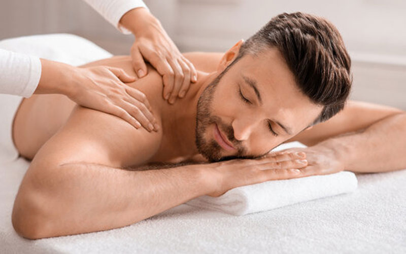 با ماساژ روسی و فواید آن آشنا شوید